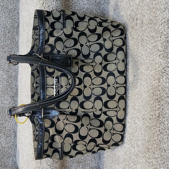 Coach monogram shoulder bag and wallet set - Picture 10 of 14